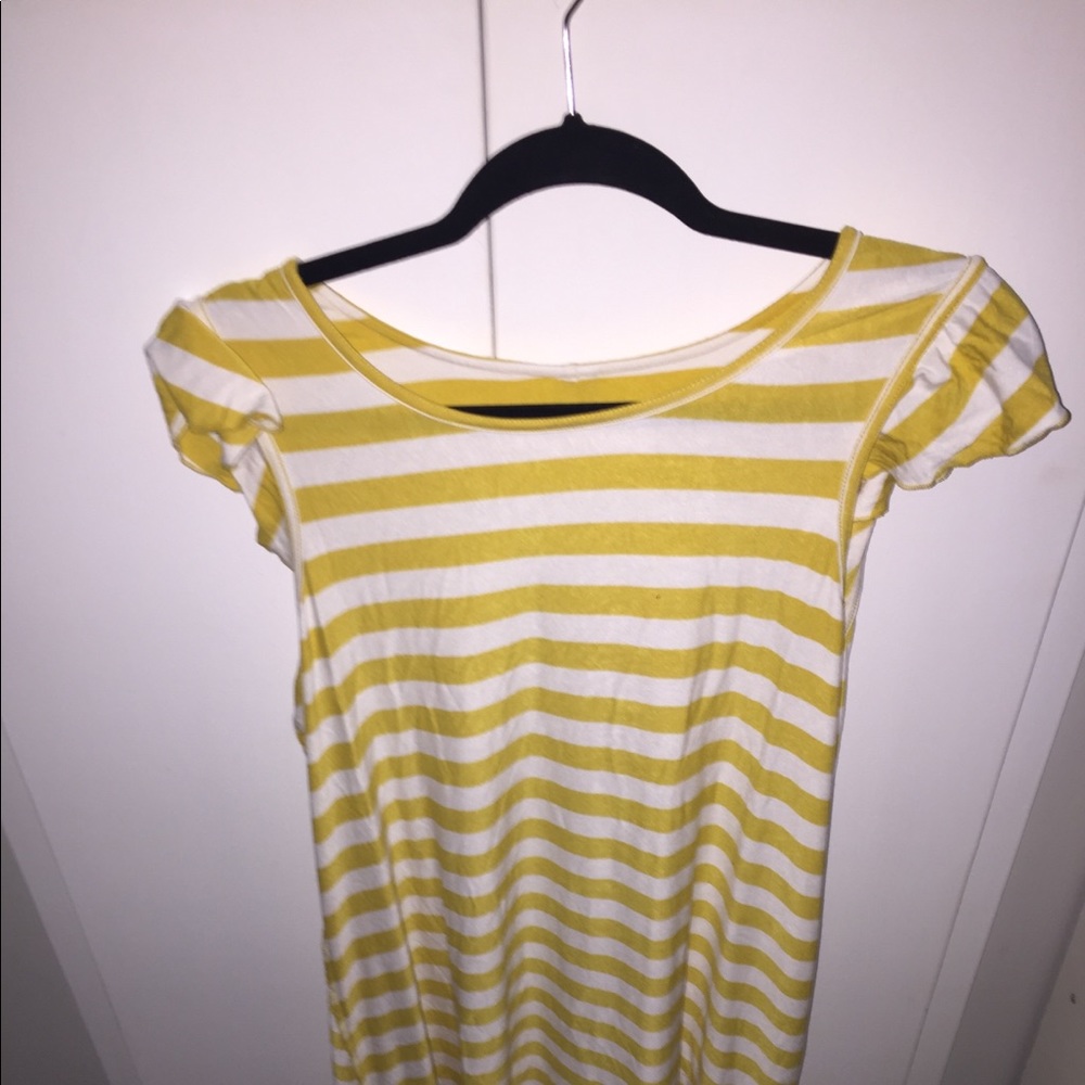 Striped dress with cute sleeves